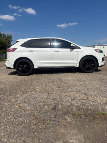 2020 Ford Edge ST