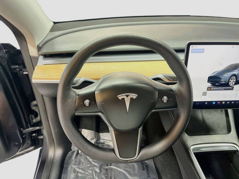 2024 Tesla Model Y Long Range
