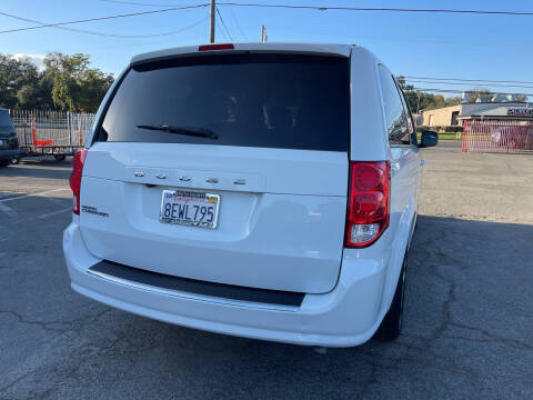 2018 Dodge Grand Caravan SE