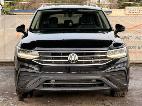 2022 Volkswagen Tiguan SE 4Motion