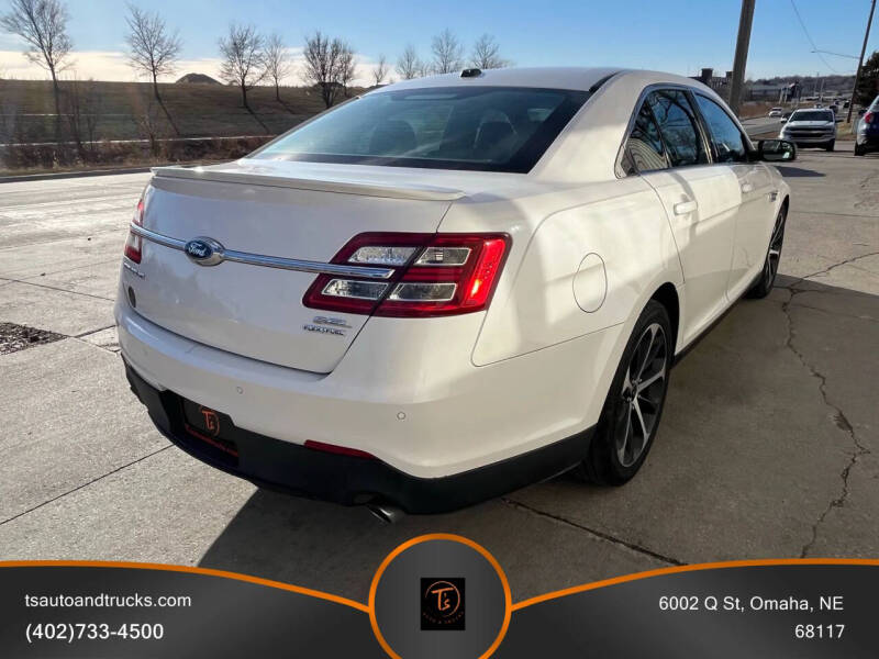 2015 Ford Taurus SEL