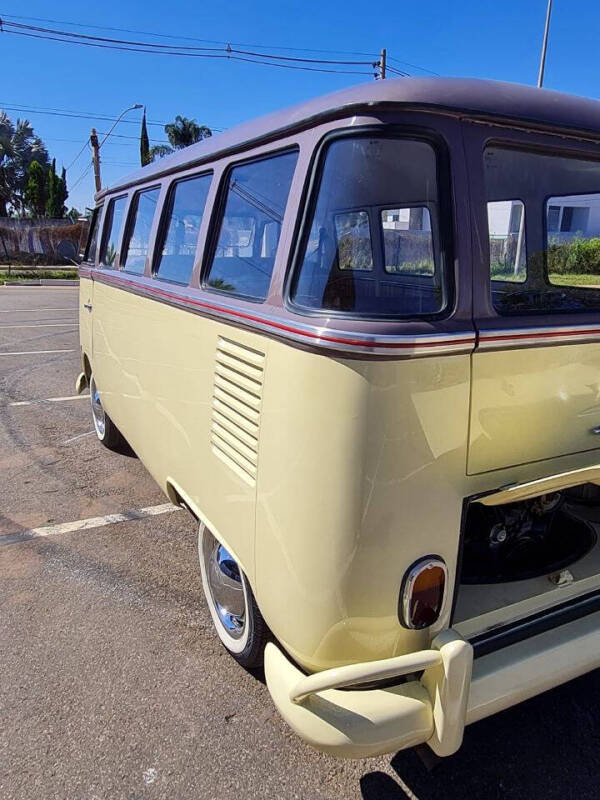 1975 Volkswagen Bus