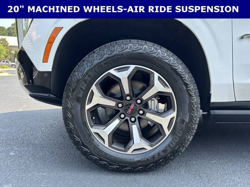 2025 GMC Yukon AT4 Ultimate