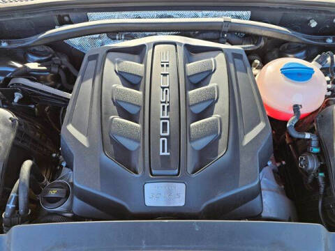 2018 Porsche Macan S