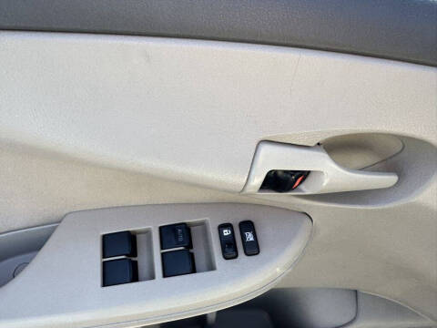 2009 Toyota Corolla LE