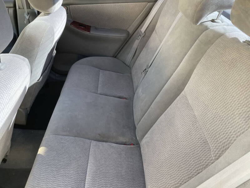 2006 Toyota Corolla LE