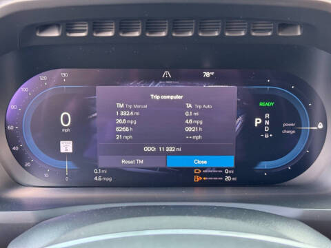 2024 Volvo XC90 Recharge T8 Ultimate Bright Theme 7P