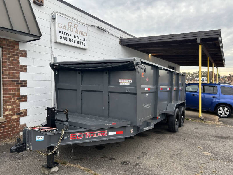 2025 xED Trailer TRB