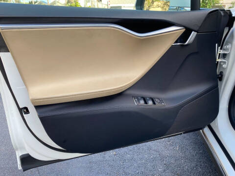 2012 Tesla Model S Performance