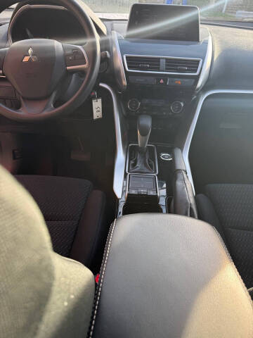 2019 Mitsubishi Eclipse Cross LE