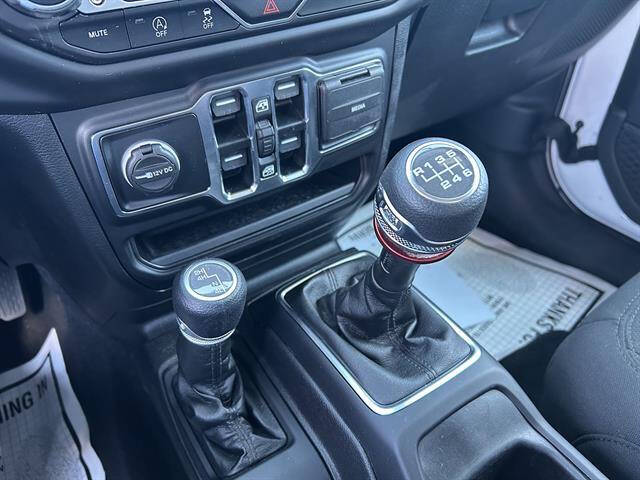 2022 Jeep Gladiator Willys