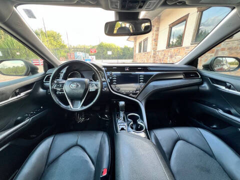 2019 Toyota Camry XSE
