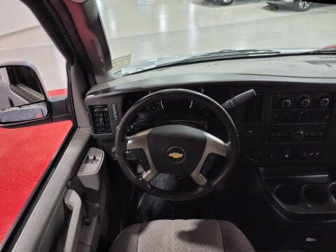 2017 Chevrolet Express LS 2500