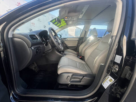 2010 Volkswagen Golf 2.5L PZEV