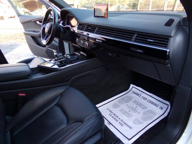 2017 Audi Q7 2.0T quattro Premium Plus