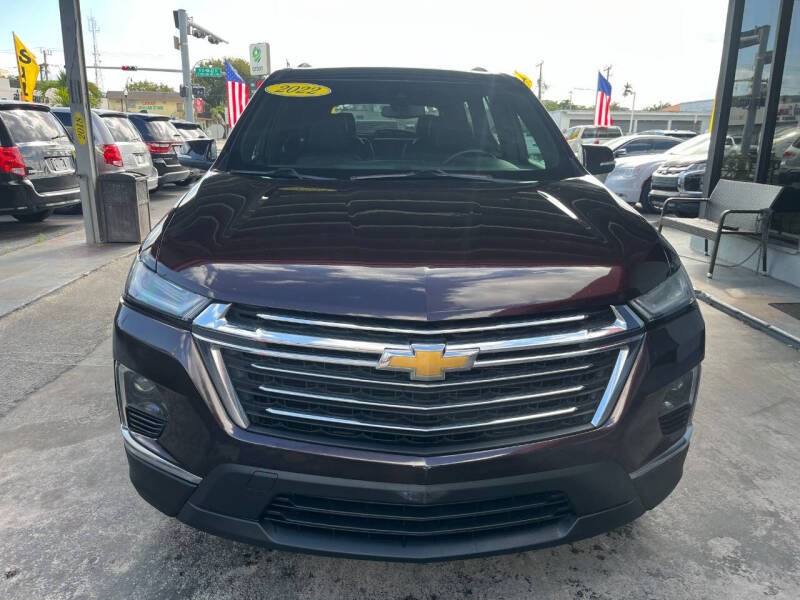 2022 Chevrolet Traverse LT Leather
