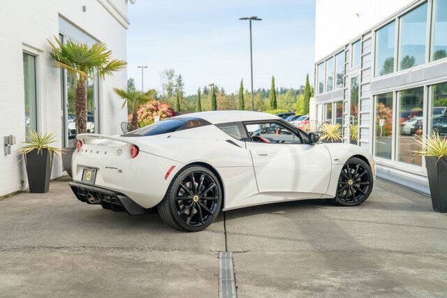 2011 Lotus Evora 10