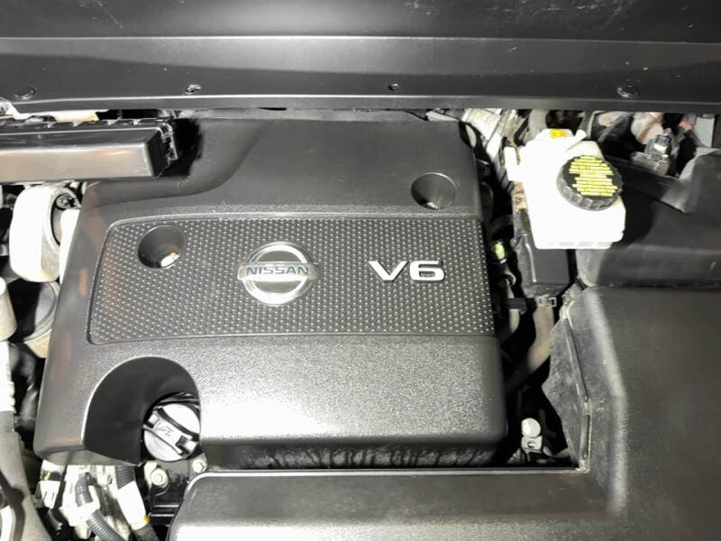 2016 Nissan Pathfinder SV