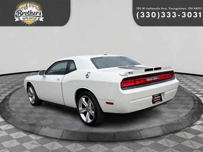 2010 Dodge Challenger SE
