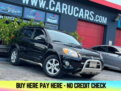 2012 Toyota RAV4 for sale at CARUCARS LLC in Miami FL