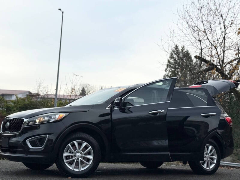2017 Kia Sorento LX