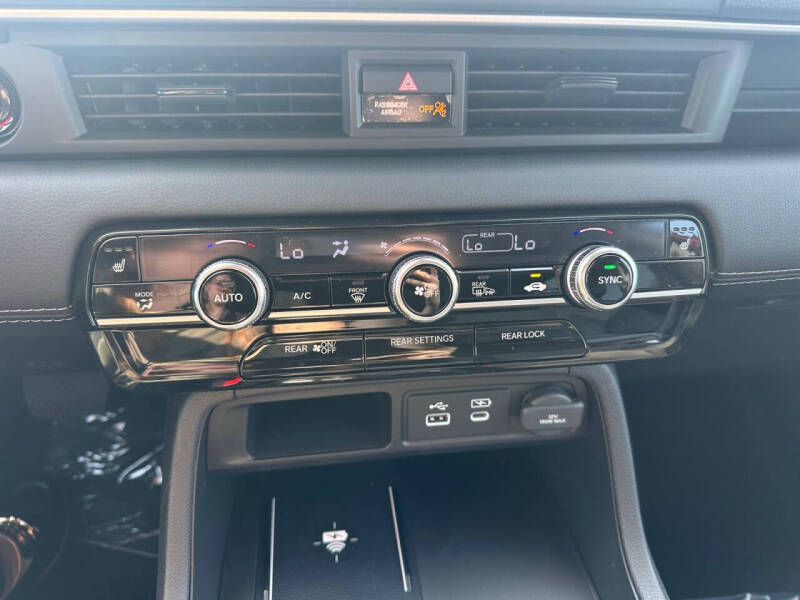 2025 Honda Pilot Touring