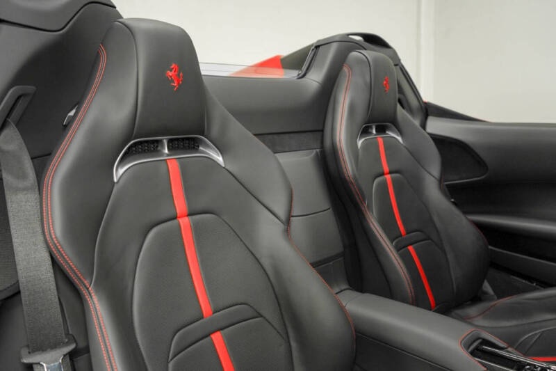 2022 Ferrari SF90 Spider