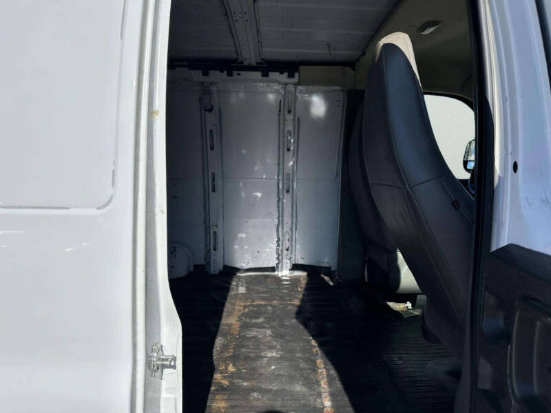 2016 Chevrolet Express 2500