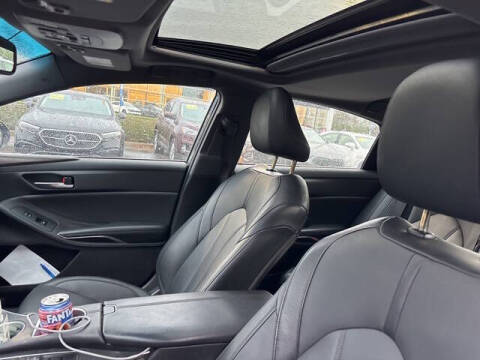 2022 Toyota Avalon XLE