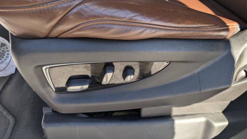 2018 Cadillac Escalade Premium Luxury