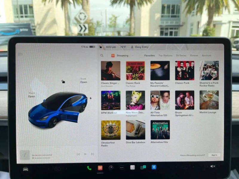 2019 Tesla Model 3 Mid Range