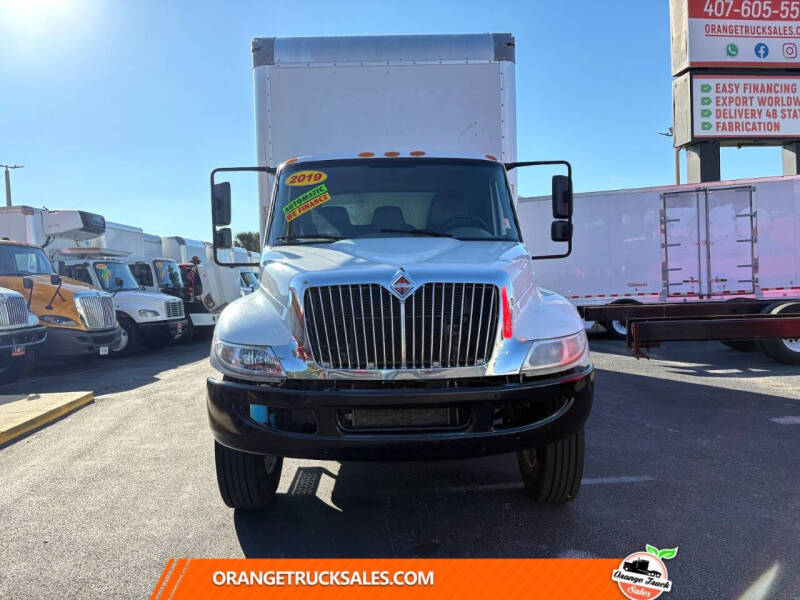 2019 International DuraStar 4300