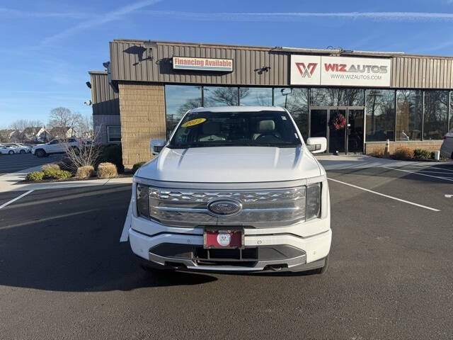2022 Ford F-150 Lightning Platinum