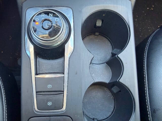 2020 Ford Escape SEL