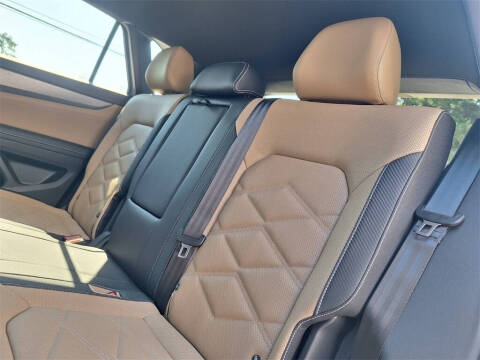 2026 Volkswagen Atlas Cross Sport SE