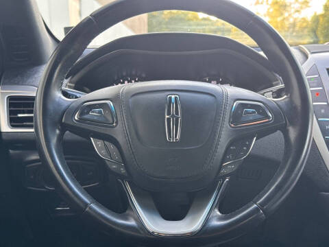 2020 Lincoln MKZ Standard