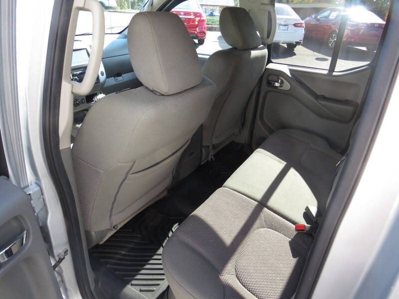 2019 Nissan Frontier SV