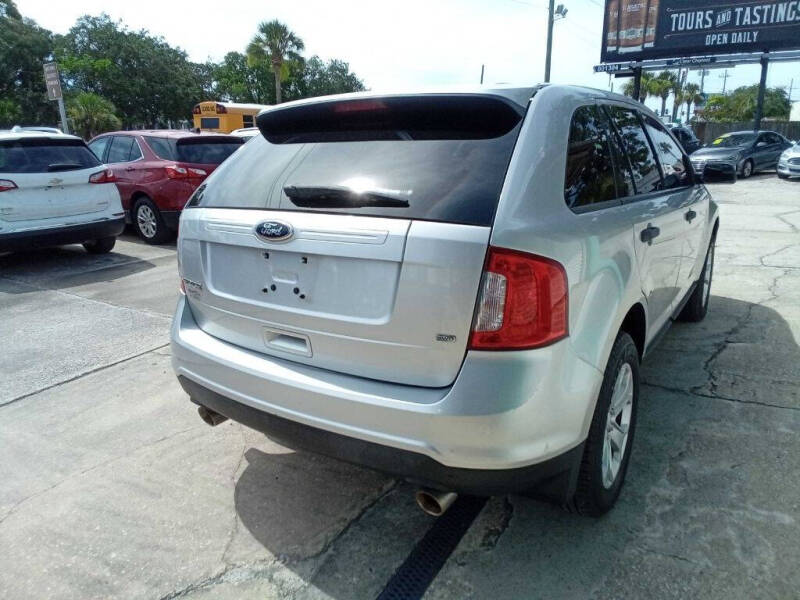 2014 Ford Edge SE