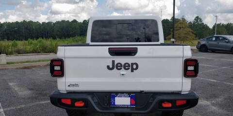 2025 Jeep Gladiator Mojave