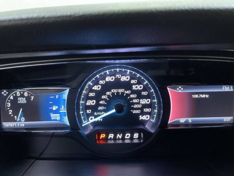 2019 Ford Taurus SEL