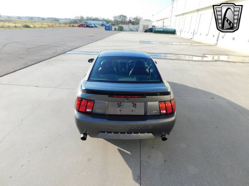 2004 Ford Mustang Mach 1 Premium