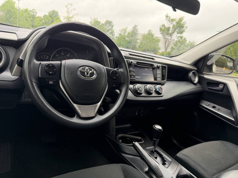 2016 Toyota RAV4 LE