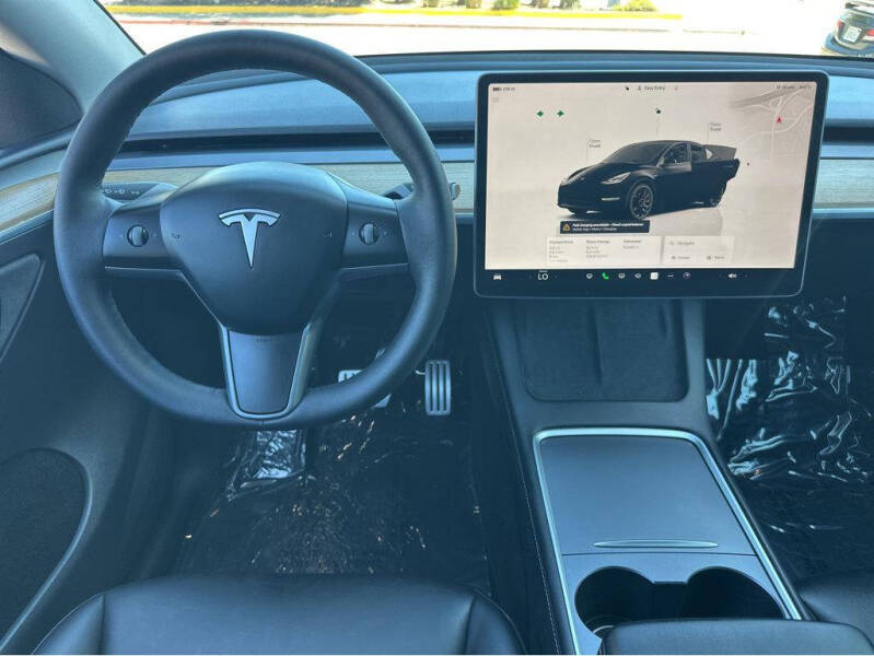 2023 Tesla Model Y Performance