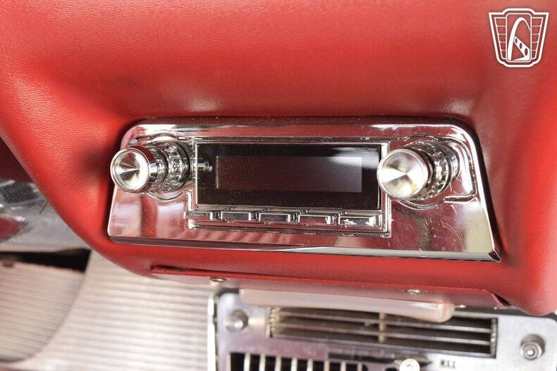 1963 Ford Thunderbird