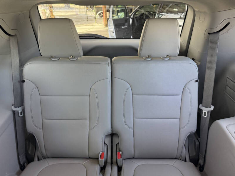 2022 GMC Acadia SLT