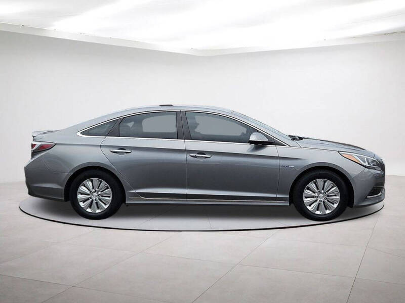 2017 Hyundai Sonata Hybrid SE