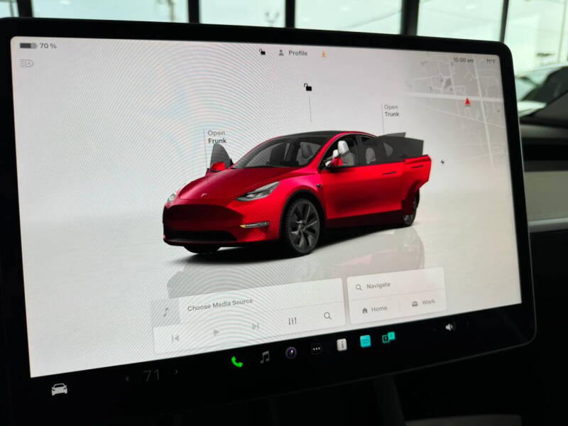 2024 Tesla Model Y Long Range