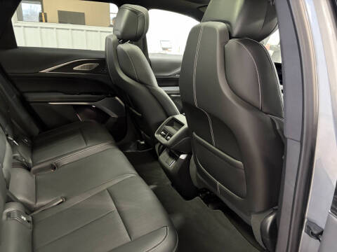 2023 Cadillac LYRIQ Luxury