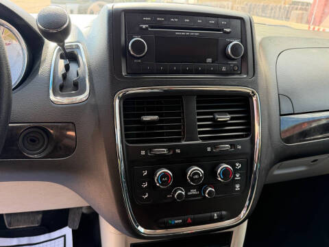 2016 Dodge Grand Caravan SE