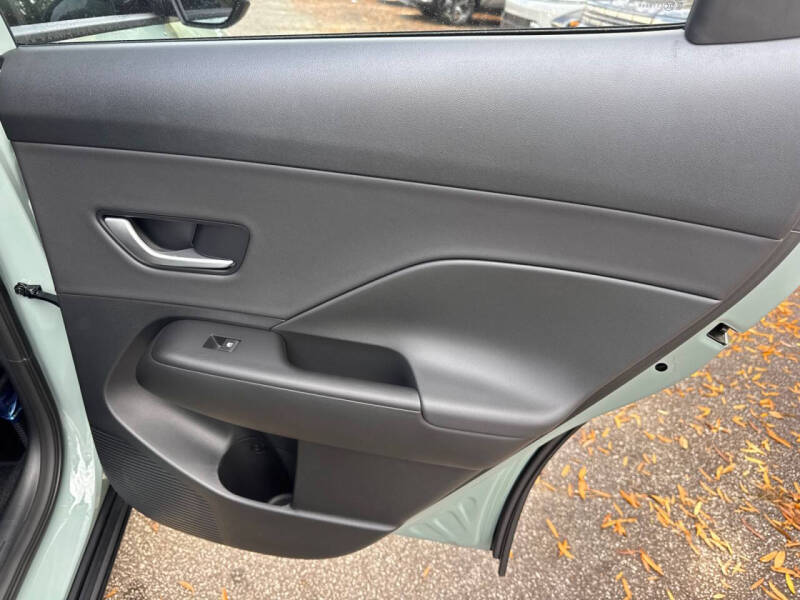 2026 Hyundai Kona SEL Premium